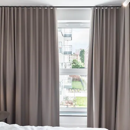 Nowoczesne W Centrum Gdanska Przy Motlawie Z Podziemnym Parkingiem * Gdansk