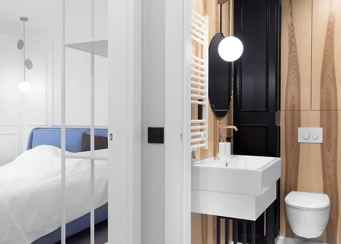 Nowoczesne W Centrum Gdanska Przy Motlawie Z Podziemnym Parkingiem