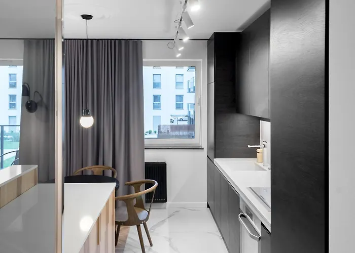 Nowoczesne W Centrum Gdanska Przy Motlawie Z Podziemnym Parkingiem Gdansk